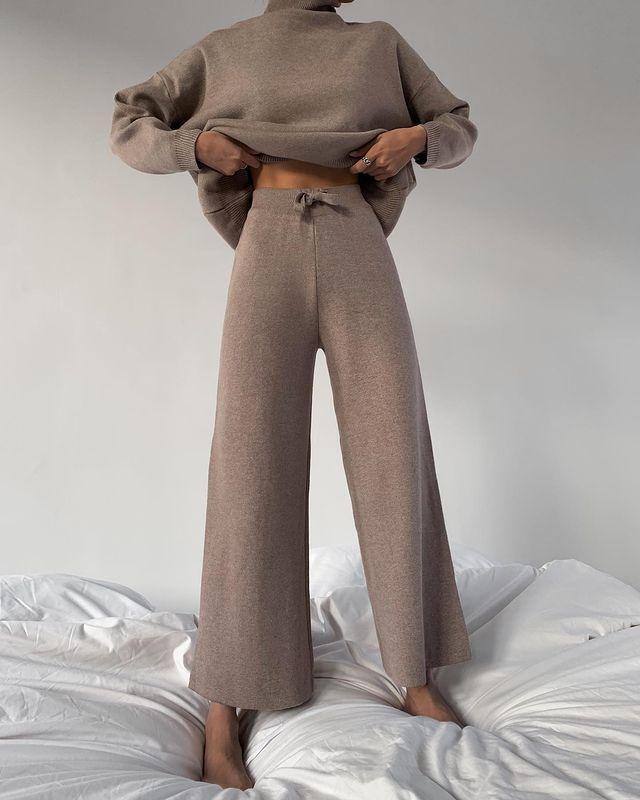 Ava - Knitted solid color loose casual suit