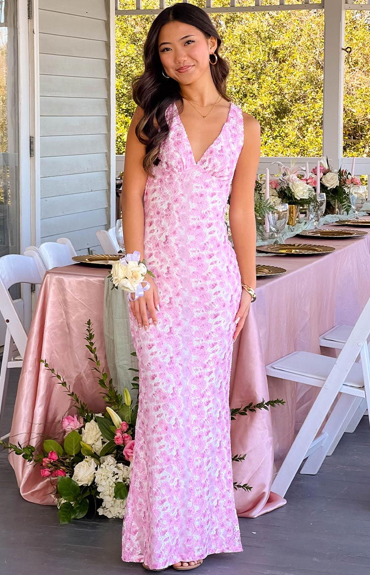 Eliza Elegant Pink Lace Maxi Dress