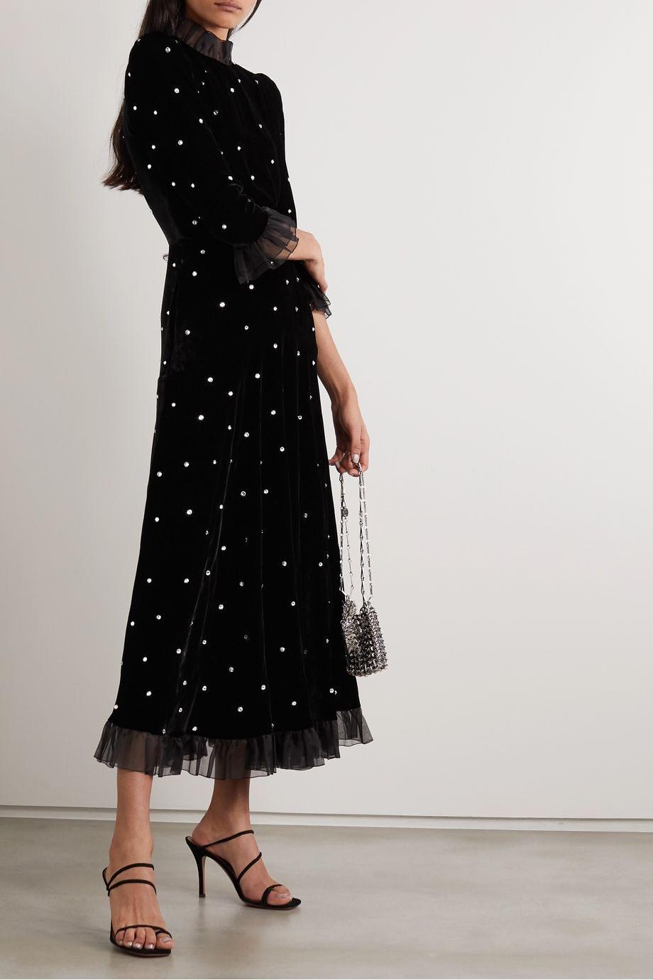 Riley Elegant Velvet Long Sleeve Gown