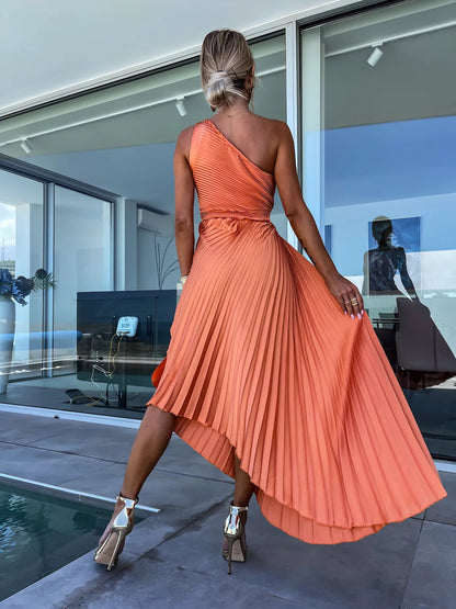 Margovil Elegant Irregular Pleated One-Shoulder Dress