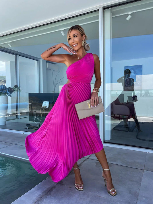 Margovil Elegant Irregular Pleated One-Shoulder Dress