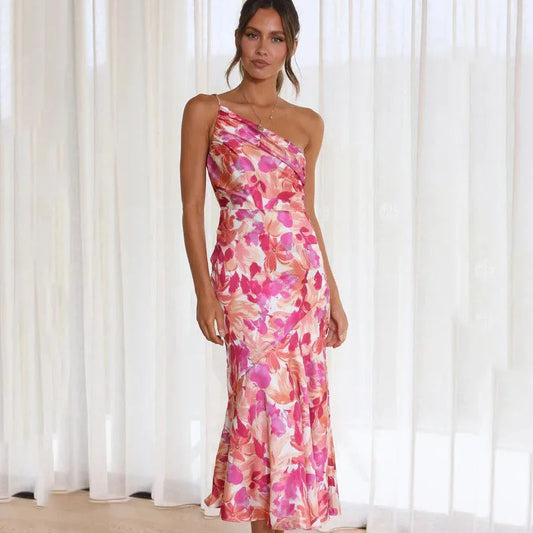 Emilia Elegant One-Shoulder Dress