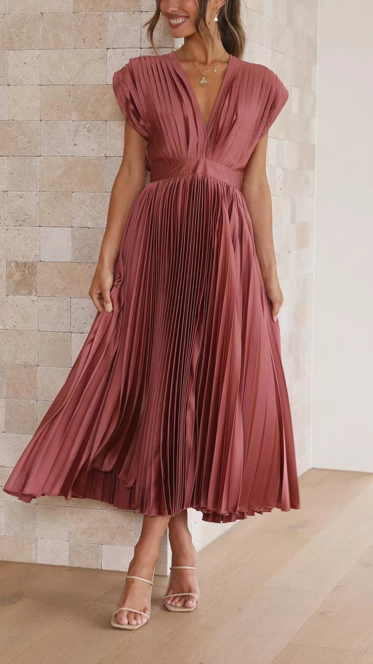 Nova Elegant Pleated Midi Dress