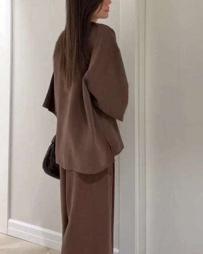 Nina Flowing V-Neck Lounge Set