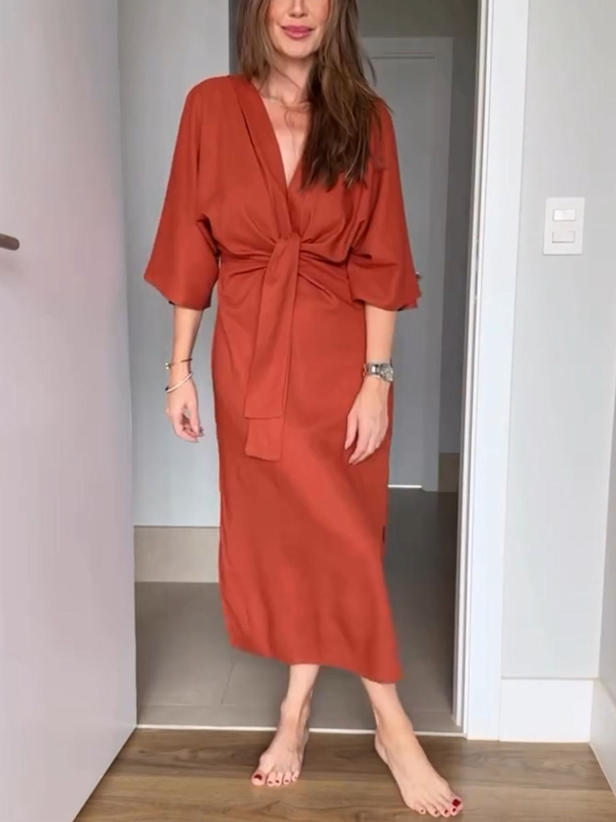 Lily Casual V-neck cotton and linen lace-up dress
