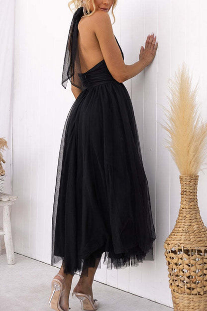 Sarah Elegant Tulle Gathered Detail Halter Dress